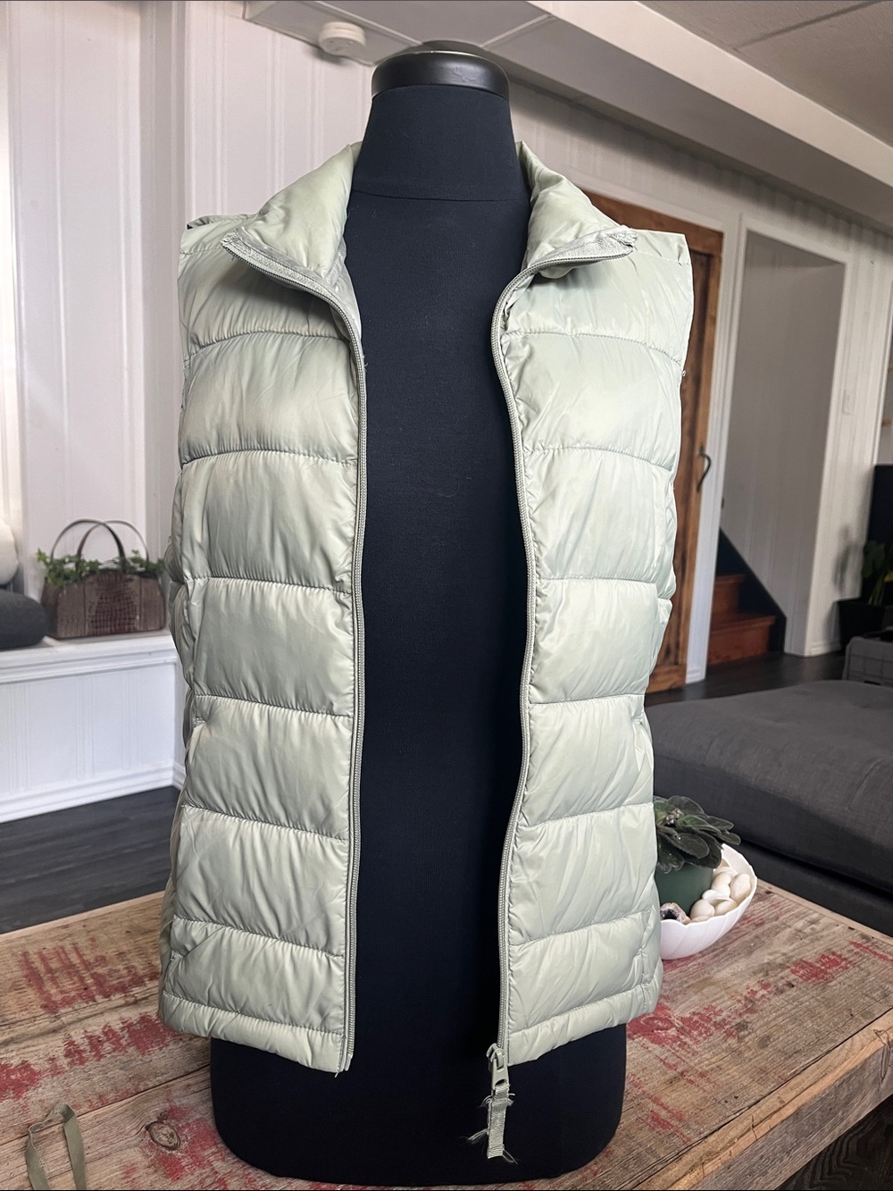 Love Tree Sage Green Quilted Puffer Vest - Picture 7 of 9
